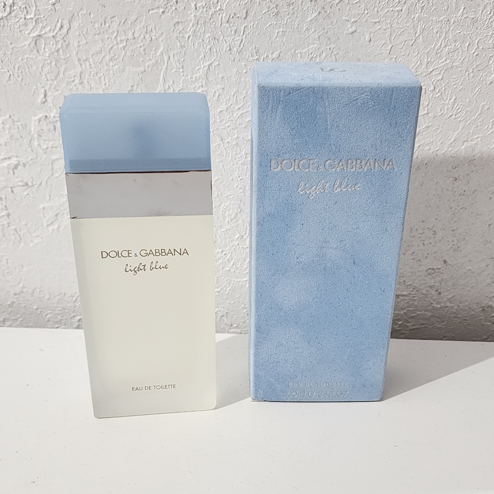 Dolce & Gabbana Light Blue Eau De Toilette Spray For Women 3.3 OZ Open Box